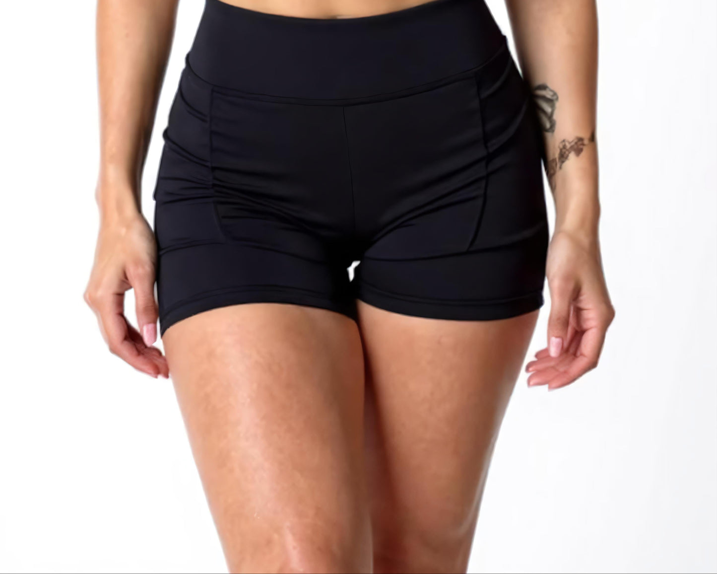 SHORT LÍA