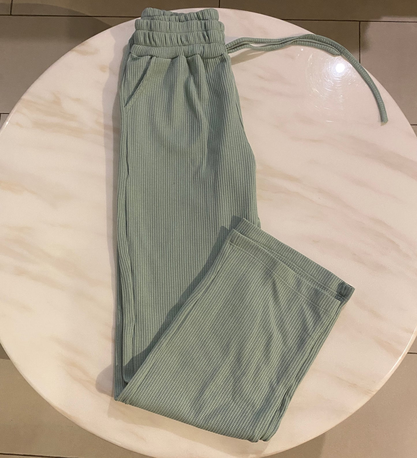 PANTALÓN TELA GALLETA