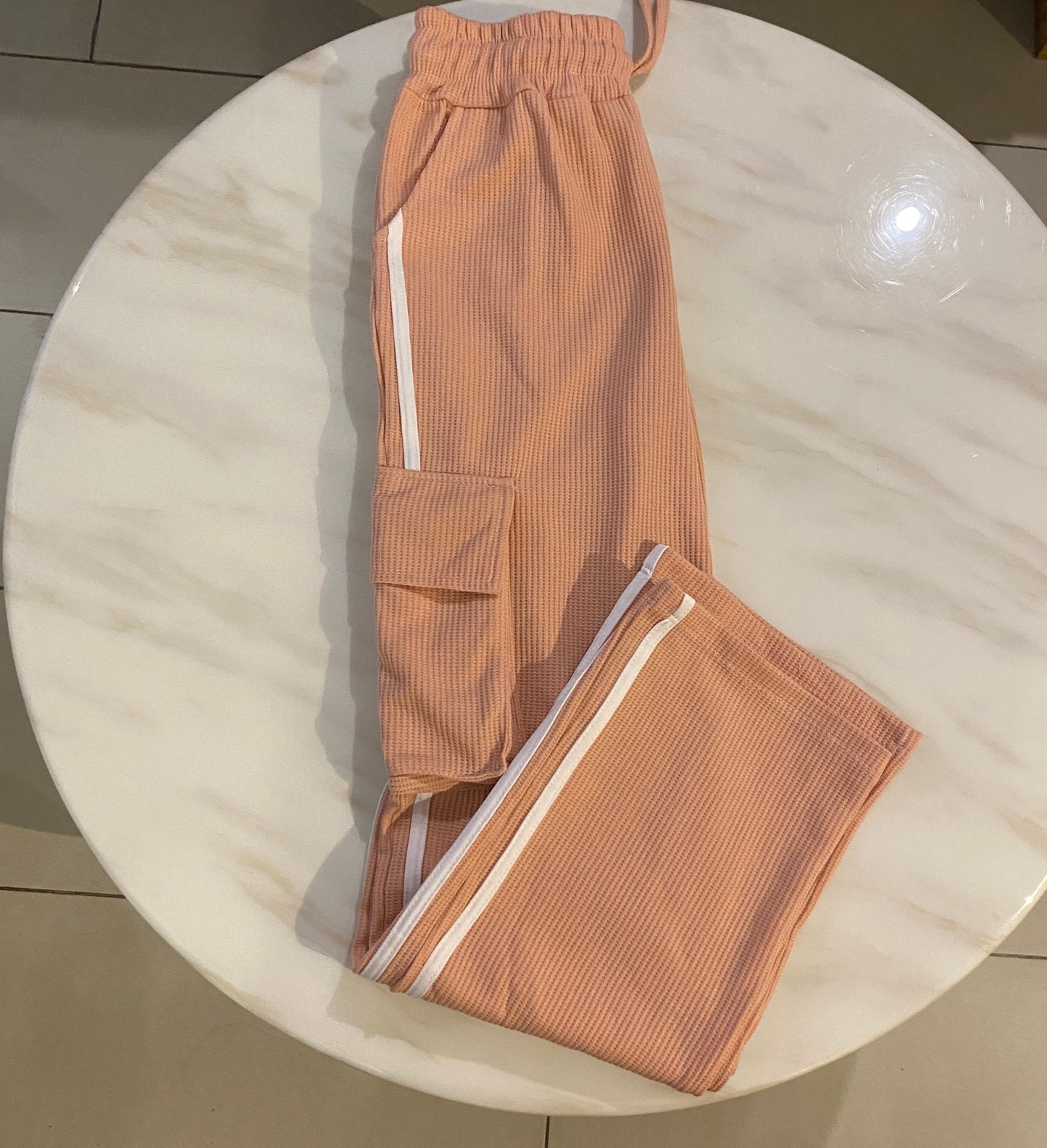 PANTALÓN TELA GALLETA RAYAS